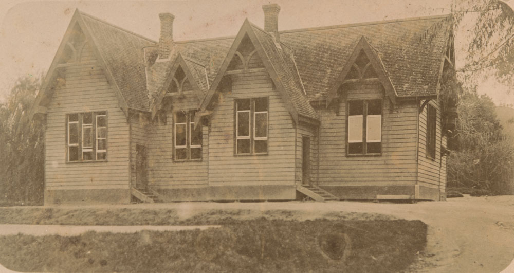 Te Aute College collection of 4 photos (photo 2)