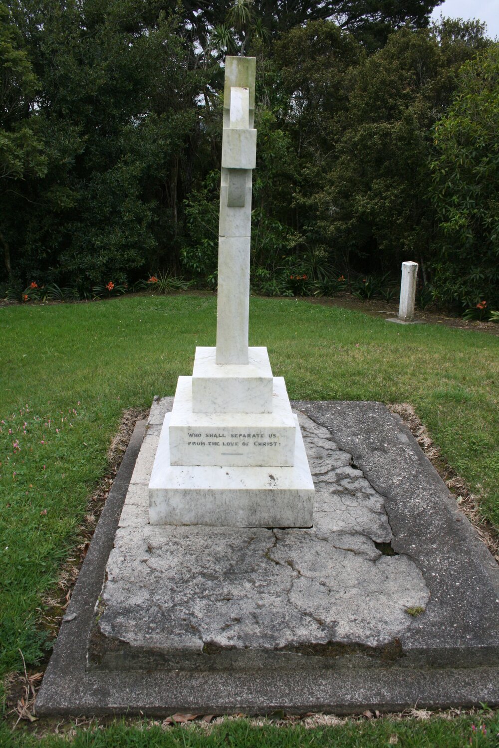 Theodore Minet and Jane Alison Haultain Grave