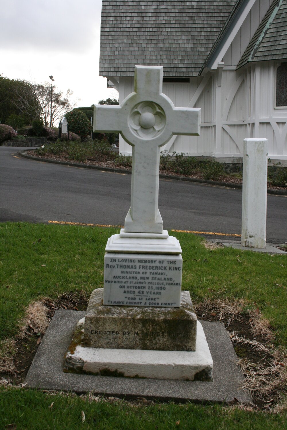 Thomas Frederick King Grave
