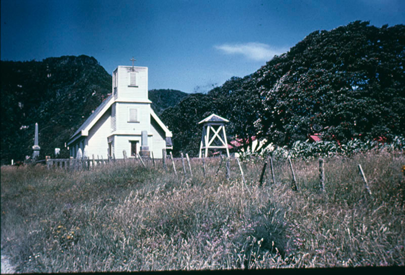 Te Araroa Church