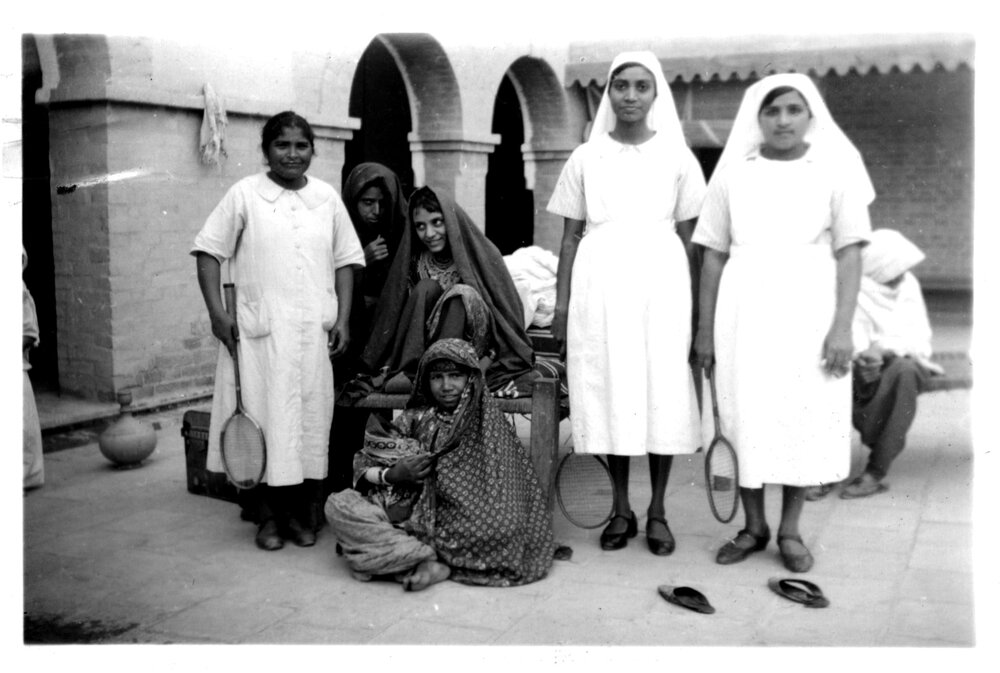 Nurse and pateints mission hospital Sukkur, Sind