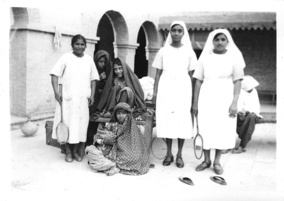 Christian nurses with Mohammedan patients