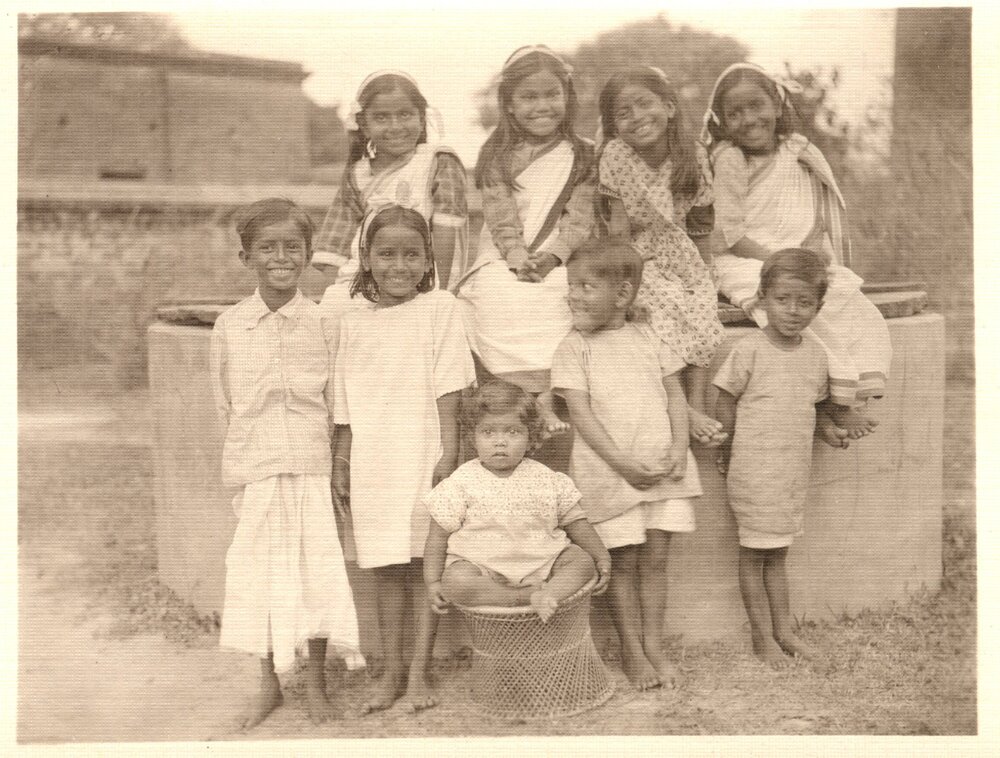 Group of Indian children