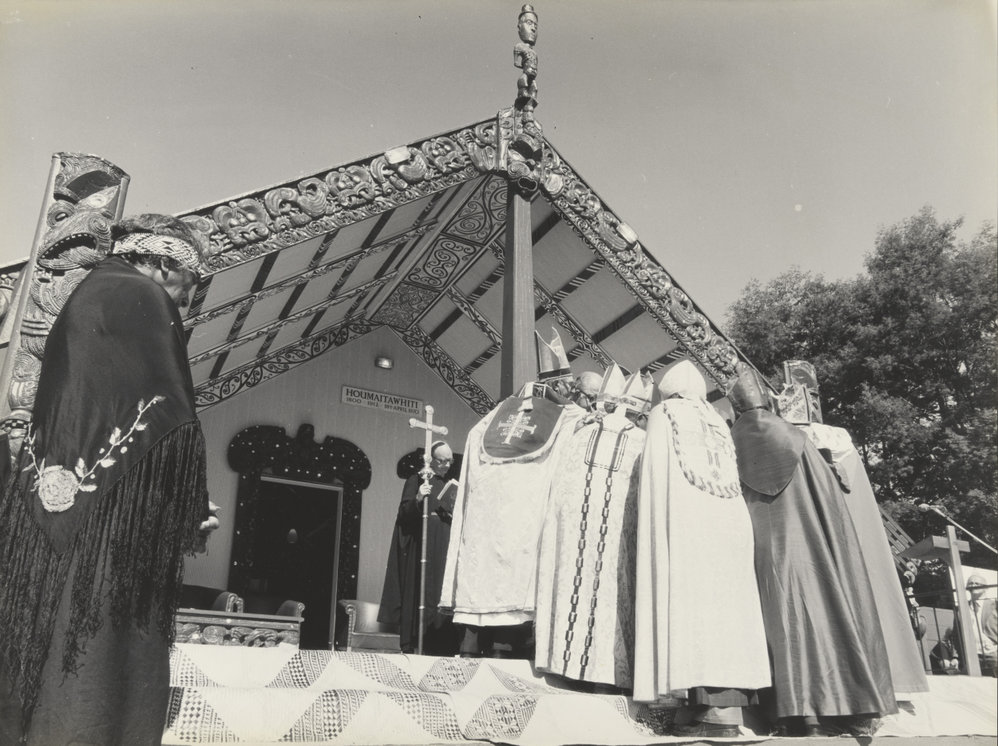 Consecration of Whakahuihui Vercoe