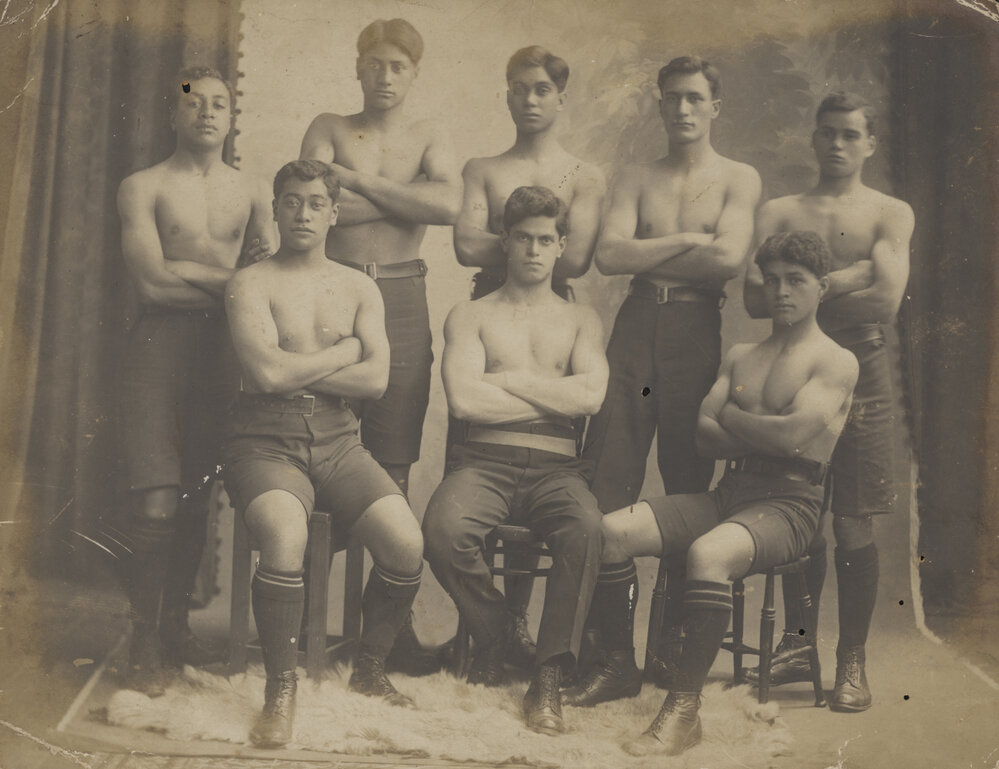 Sports champions 1916 Smyth family photo