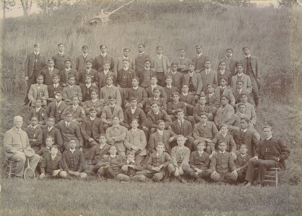 Te Aute College staff and students, 1906
