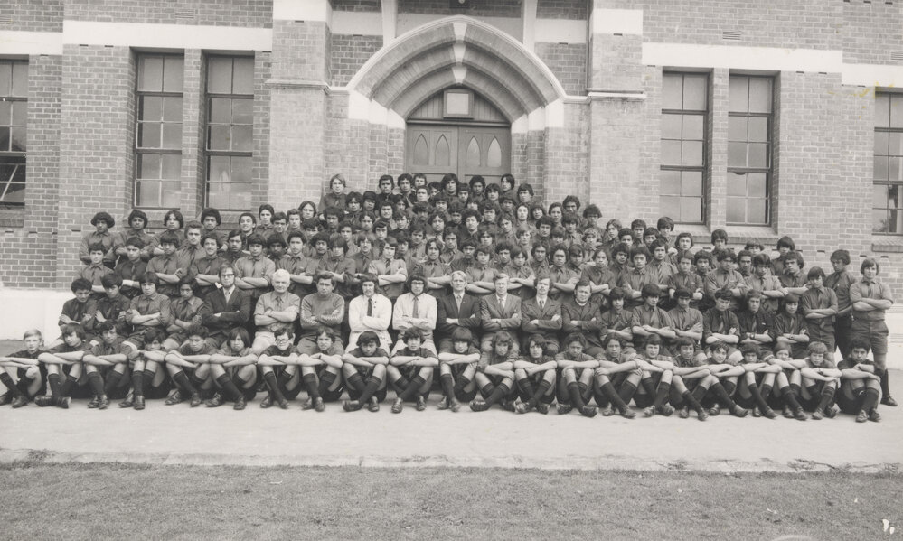 Te Aute College school and staff circa 1970