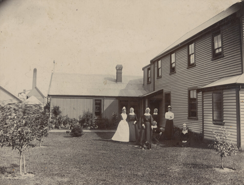 Community of the Sacred Name, garden, Barbadoes Street, Christchurch