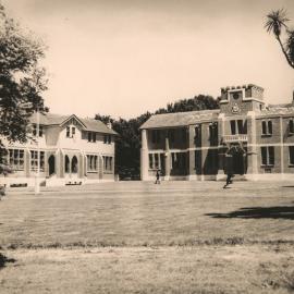 Te Aute College main block and nth (or sth?) block