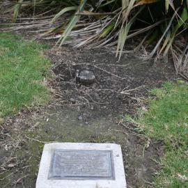 Raymond Samuel Foster Grave