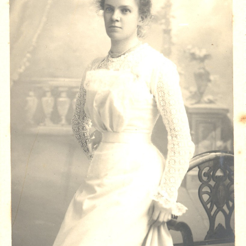 Frances Nester "Nessie" Kinder