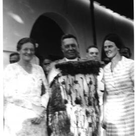 Three New Zealanders