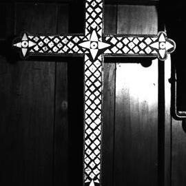 The Melanseian Cross in the St John's College Chapel