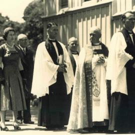 Queen Elizabeth II Visits St Mary's Cathedral, 1953
