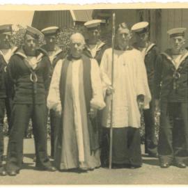 Bishop Simkin with HMNZS Tamaki sailors, 1944