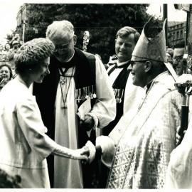 Queen Elizabeth II at Christchurch Cathedral, 1963