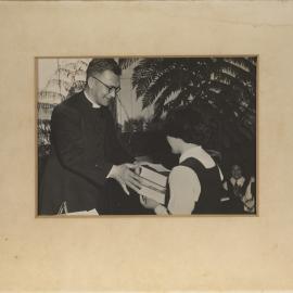 Bishop Wiremu Netana Panapa Presenting Dux Award