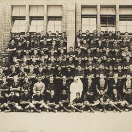 Te Aute College school and staff 1927  