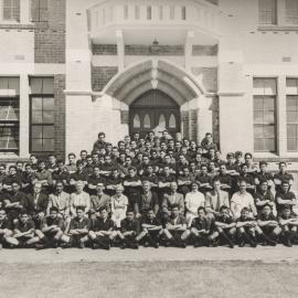 Te Aute College school and staff 1958 