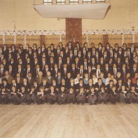 Te Aute College school and staff 1975 ( ? ) 