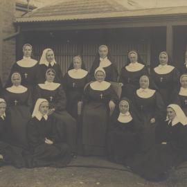 Community of the Sacred Name, Barbadoes Street, Christchurch. Silver jubilee photograph 1918