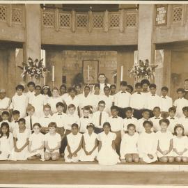 Confirmation candidates, Holy Trinity Cathedral