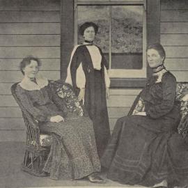 Queen Victoria School for Maori Girls matron and staff
